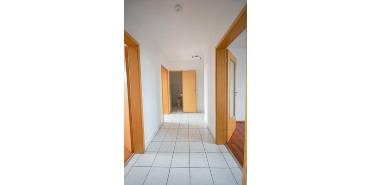 Dachgeschoßwohnung Oberhausen Alt-Oberhausen - 3.5 Zimmer, 66 m&sup2;, 470&euro; | Angebot:25648658