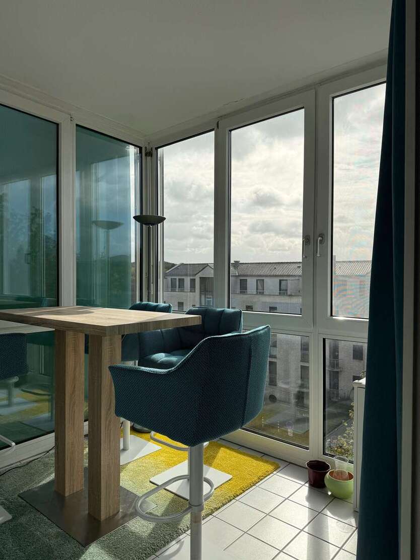 Wohnung zum Kaufen in Düsseldorf 220.000 € 65.8 m² 2 zimmer