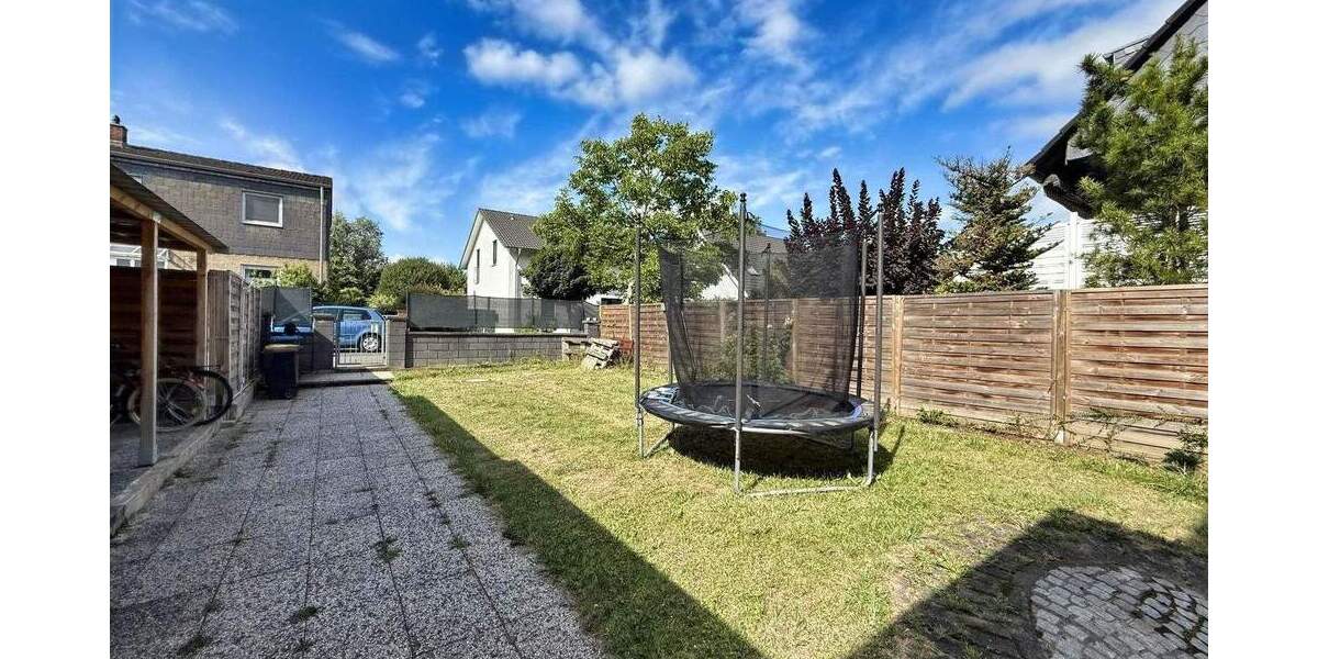 Etagenwohnung Düsseldorf Gerresheim - 4 Zimmer, 65 m&sup2;, 299.000&euro; | Angebot:24212411