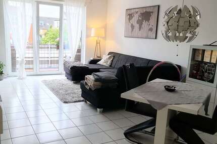 Wohnung Neuss Grimlinghausen - 2 Zimmer, 70 m&sup2;, 740&euro; | Angebot:26906727