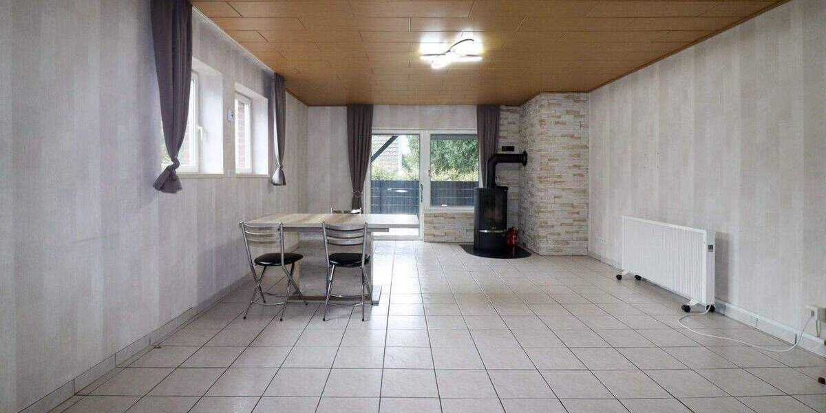 Etagenwohnung Grevenbroich Wevelinghoven - 3 Zimmer, 100 m&sup2;, 249.000&euro; | Angebot:25249703