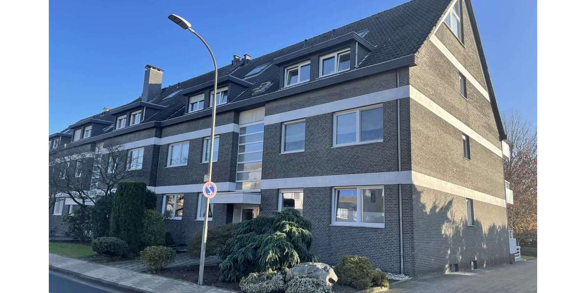 Etagenwohnung Dormagen Broich - 4 Zimmer, 99 m&sup2;, 900&euro; | Angebot:27131946