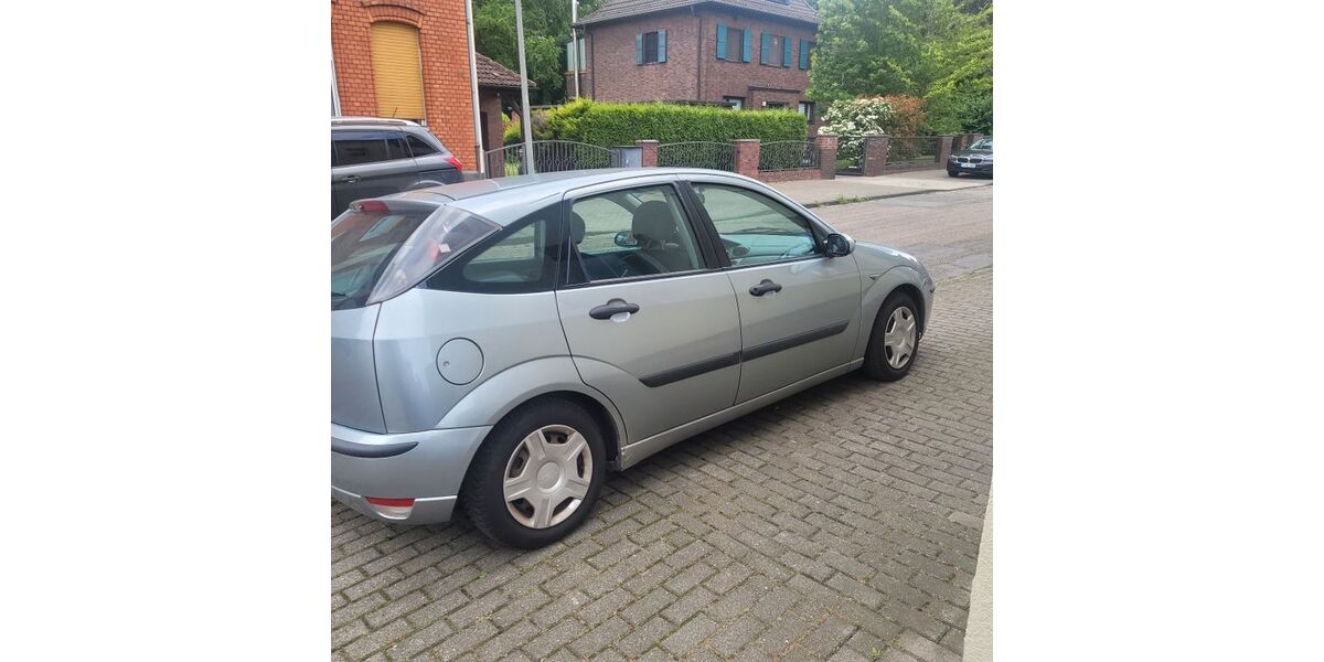 Ford Focus 212.000 km 1.350 &euro; Oberhausen 46147