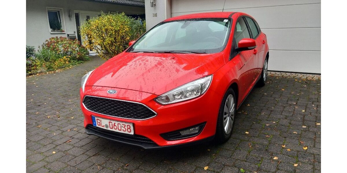 Ford Focus 123.400 km 5.200 &euro; Leichlingen 42799