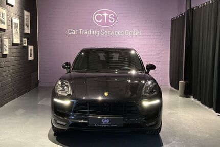 Porsche Macan 116.000 km 42.900 € Düsseldorf 40476