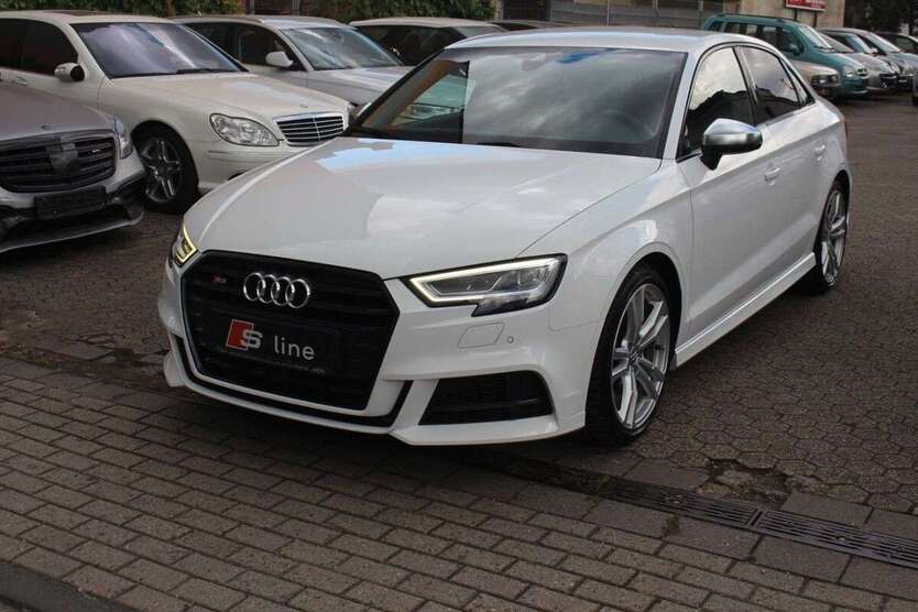 Audi S3 120.000 km 28.850 € Duisburg 47139