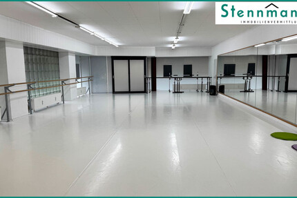 VERMIETETE TANZSCHULE ALS TOP KAPITALANLGE IN REMSCHEID-HONSBERG - Haus Remscheid / Honsberg Honsberg | Angebot:26231142