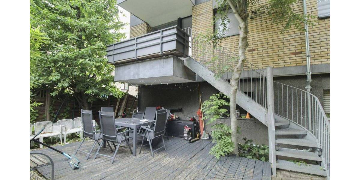 Etagenwohnung Düsseldorf Eller - 4 Zimmer, 90 m&sup2;, 395.000&euro; | Angebot:26852427