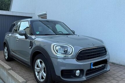 Mini Countryman D (Cooper) 87.000 km 18.500 &euro; Düsseldorf 40479
