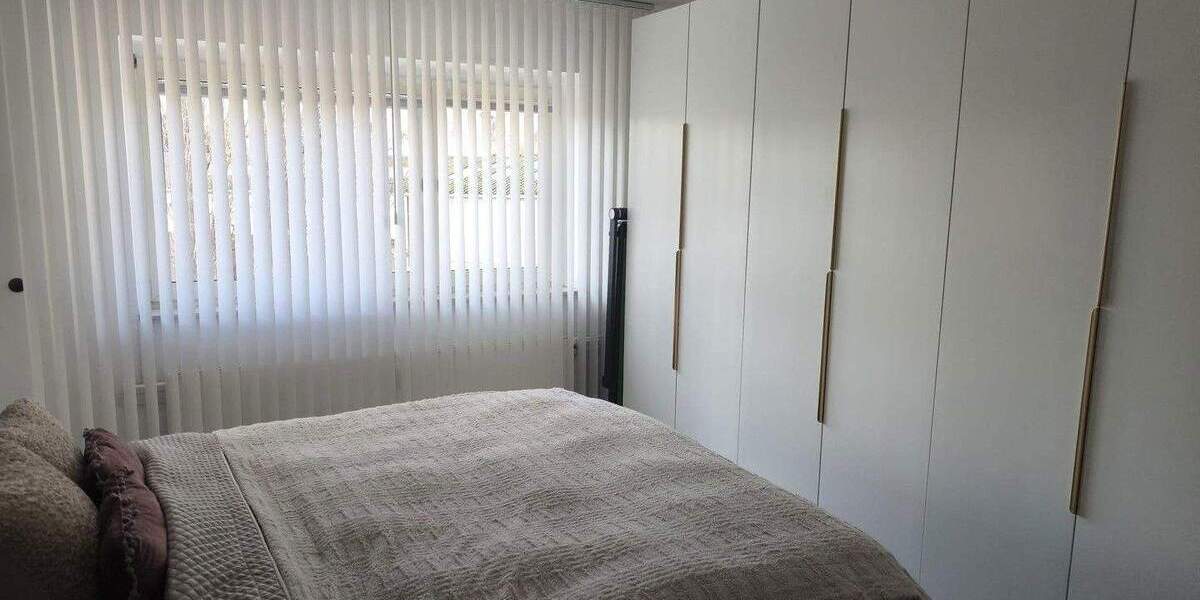 Moderne 5-Zimmer-Wohnung in Düsseldorf-Benrath großer Balkon & Grünfläche von privat, ohne Makler 5 zimmer