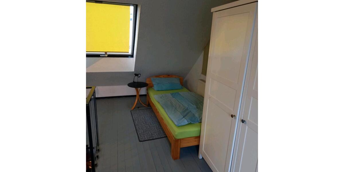 Einfamilienhaus Solingen Central - 3 Zimmer, 65 m&sup2;, 700&euro; | Angebot:25378276