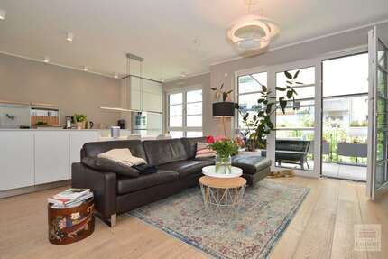 Wohnung Düsseldorf / Düsseltal Düsseltal - 4 Zimmer, 107 m&sup2;, 2.500&euro; | Angebot:26741035