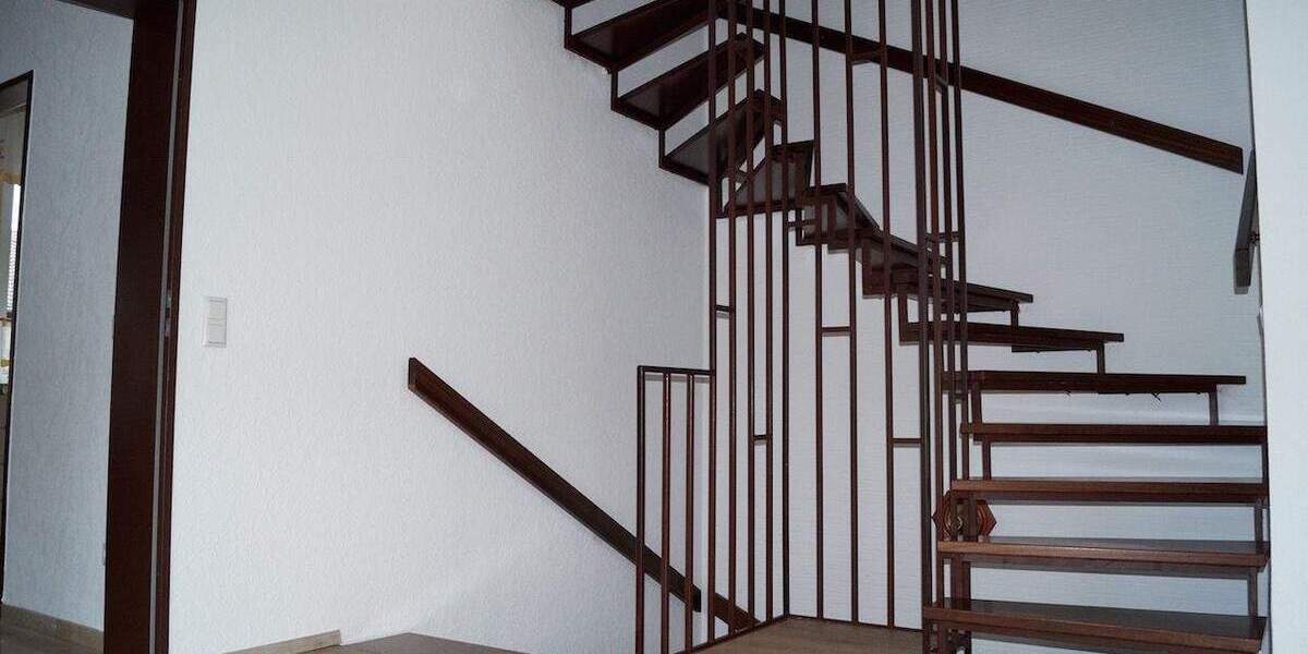 Renoviertes Reihenendhaus mit Garten und Garage 4 zimmer