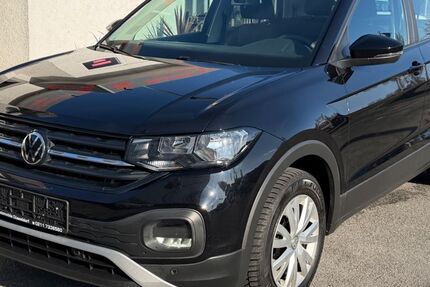 VW T-Cross 125.000 km 13.190 &euro; Düsseldorf 40231