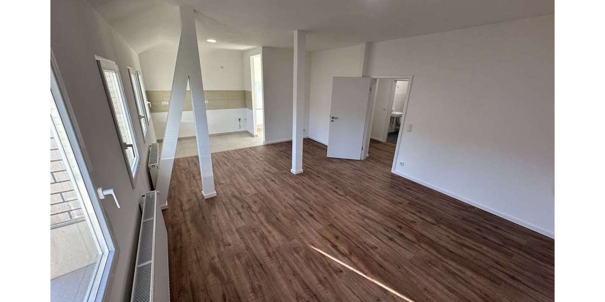 Etagenwohnung Düsseldorf Stadtbezirk 5 - 3 Zimmer, 90 m&sup2;, 1.200&euro; | Angebot:26888742