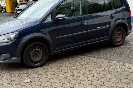 VW Touran 175.000 km 7.700 &euro; Hilden 40721