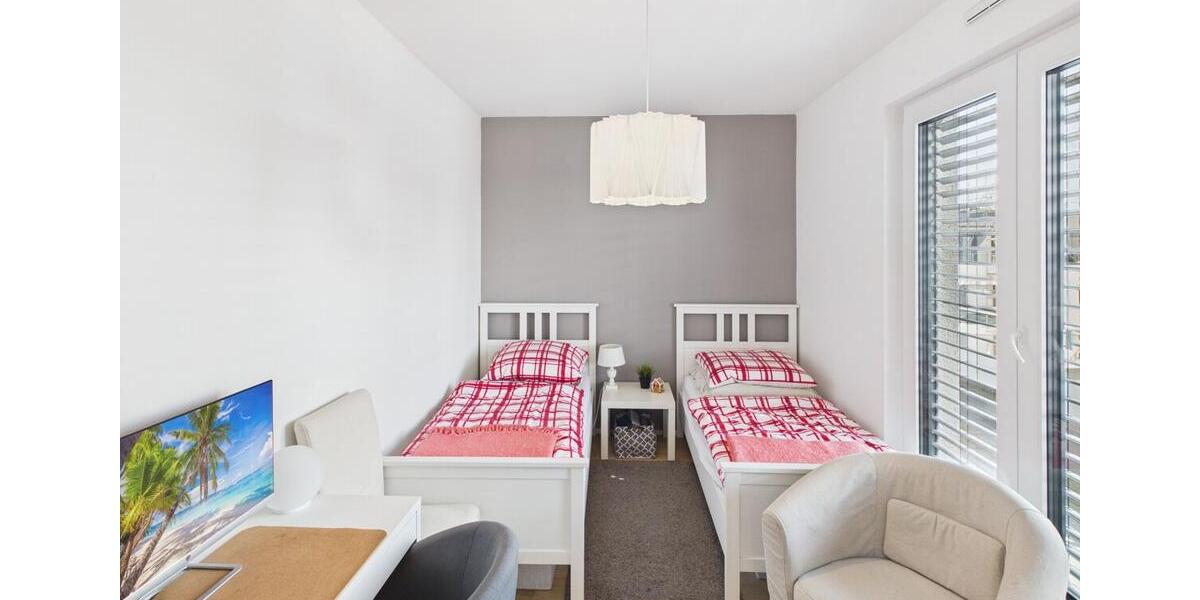 Dachgeschoßwohnung Pulheim - 4 Zimmer, 155 m&sup2;, 2.570&euro; | Angebot:26266804