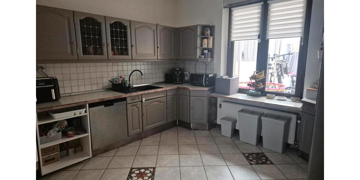 Reihenhaus Mönchengladbach Süd - 9 Zimmer, 225 m&sup2;, 367.000&euro; | Angebot:26423537