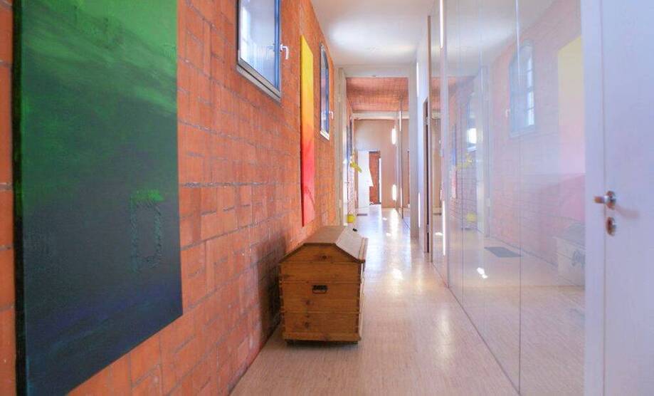Sehr schöner und repräsentativer Loft-Büroraum in umgebautem Gutshof - All-in-Miete