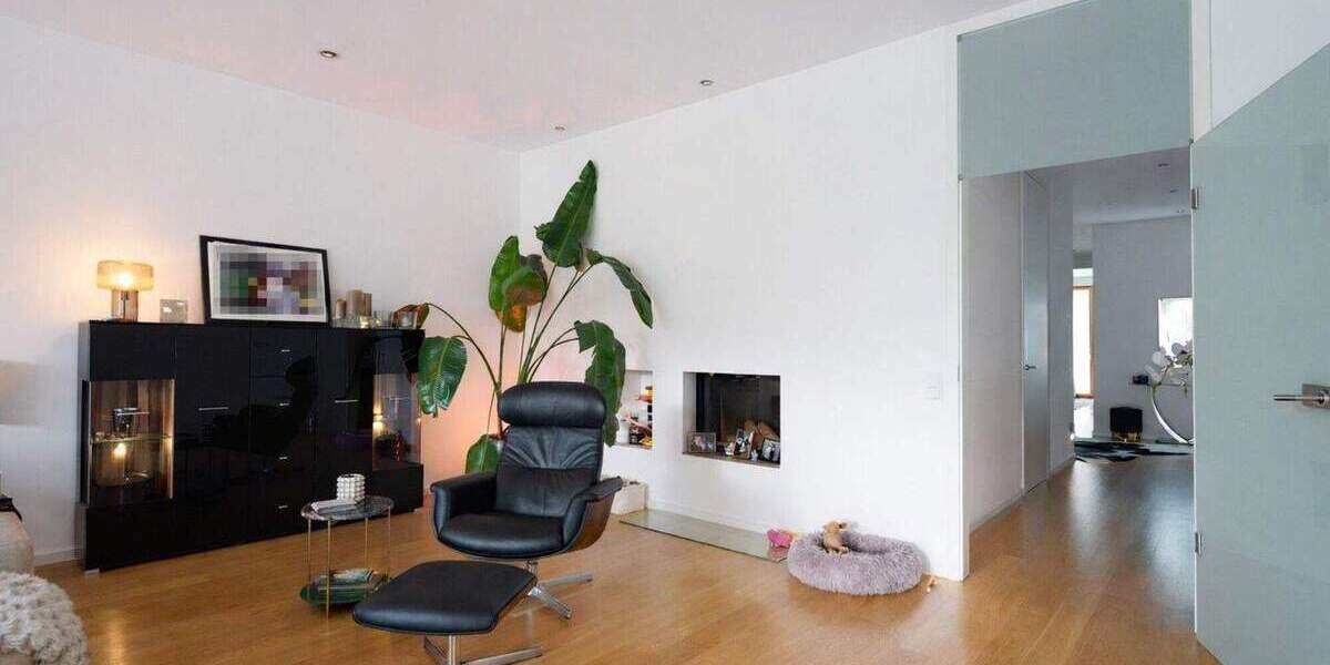 Etagenwohnung Krefeld / Bockum Bockum - 5 Zimmer, 229 m&sup2;, 2.950&euro; | Angebot:25740530