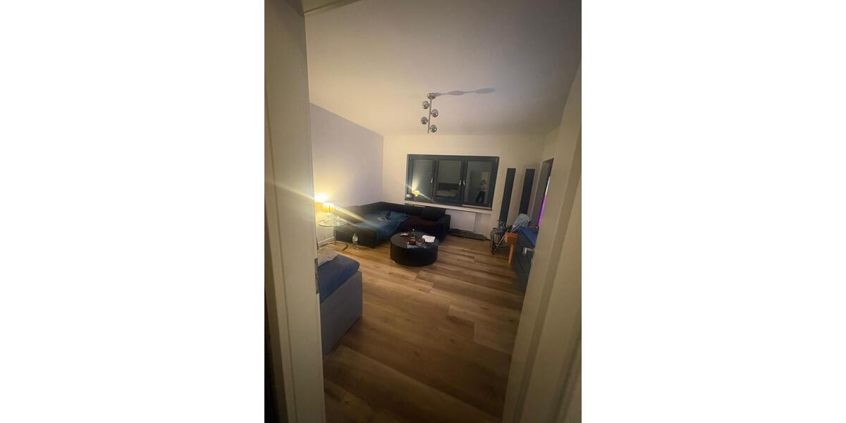 Etagenwohnung Düsseldorf Stadtbezirk 3 - 1.5 Zimmer, 40 m&sup2;, 950&euro; | Angebot:25519539