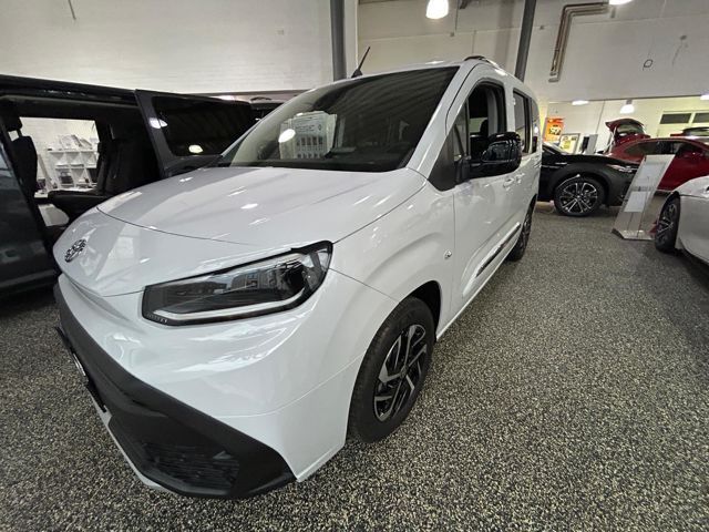 Toyota Proace City 1.500 km 34.880 &euro; Viersen 41748