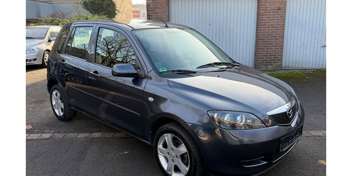 Mazda 2 147.097 km 3.350 &euro; Krefeld 47799
