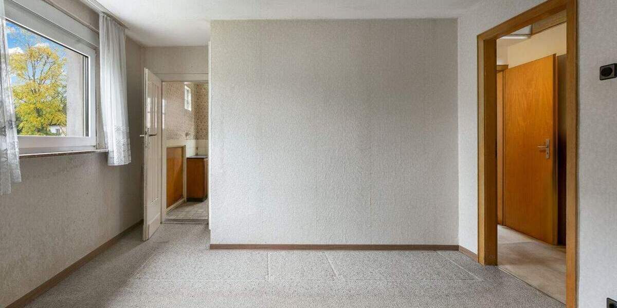 Doppelhaushälfte in Leverkusen Schlebusch zum Kernsanieren 2 zimmer