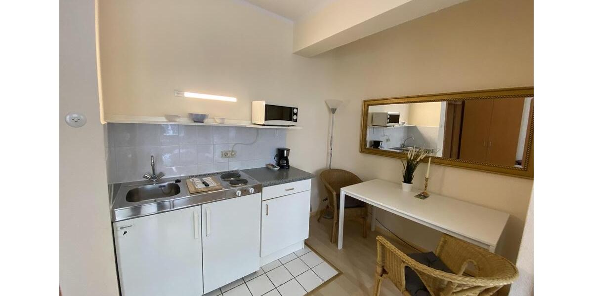 Schicke Single Wohnung (möbliert) nähe urbanes Stadtquartier 