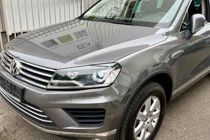 VW Touareg 178.047 km 17.450 &euro; Krefeld 47799