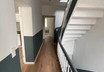 Sanierte 2 Zimmer Wohnung KDB im Denkmalschutzobjekt