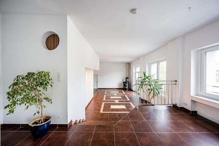 Wohnung zum Mieten in Wuppertal 1.139 € 114 m²