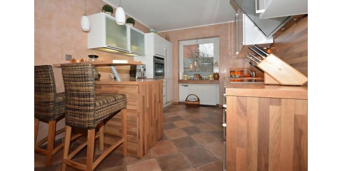 Maisonettenwohnung Düsseldorf Stadtbezirk 10 - 3.5 Zimmer, 106 m&sup2;, 1.700&euro; | Angebot:26222196