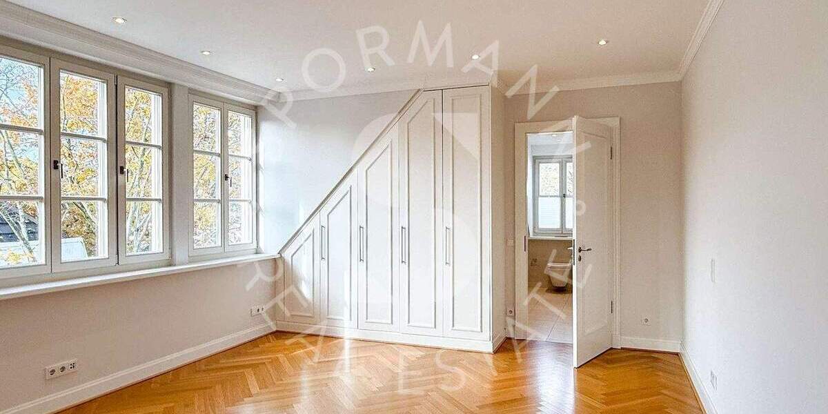 Luxuriöse 4-Zimmer-Maisonette im Zooviertel - Süd-Balkon, Einbauküche & zwei TG-Stell 4 zimmer