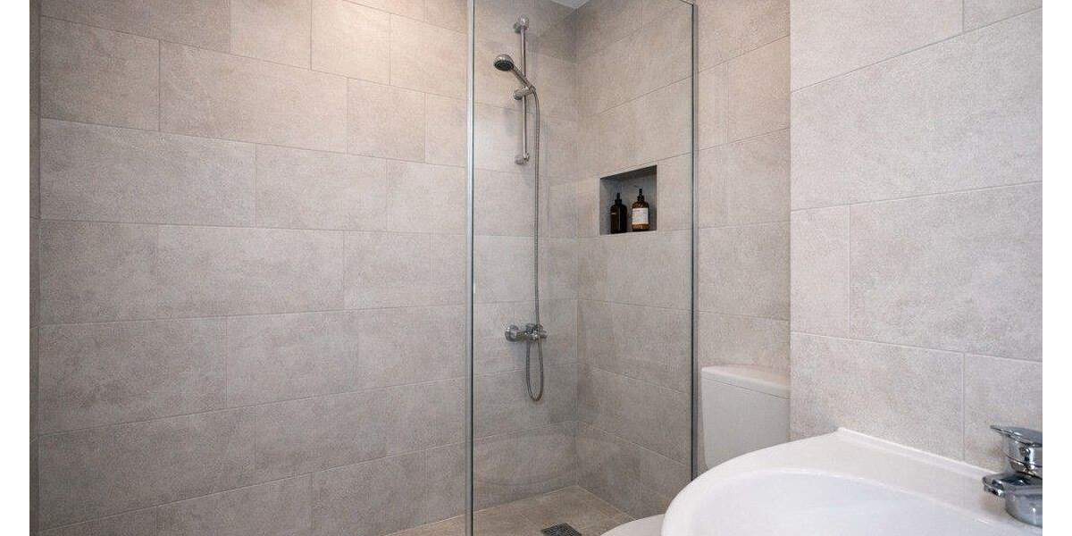 Zwei Balkone, Tiefgarage und beste Anbindung - städtisches Wohnen mit Mehrwert 3 zimmer