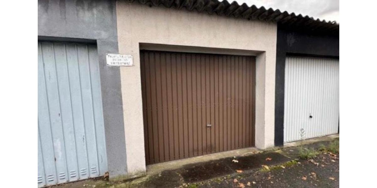 Reihenmittelhaus mit Garten und Garage in Duisburg Süd 4 zimmer