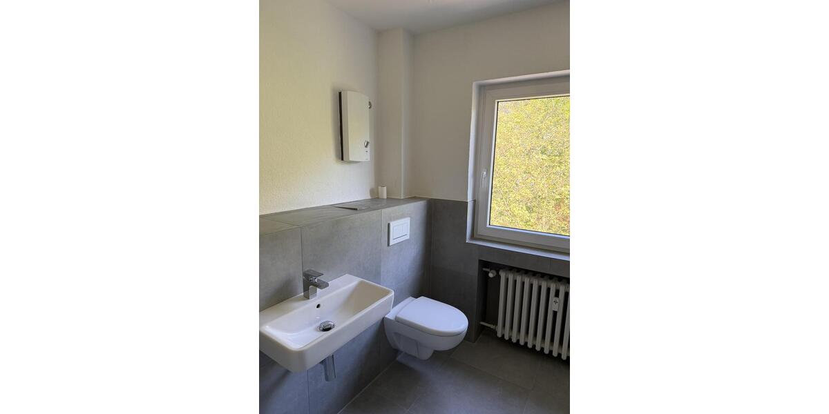 Etagenwohnung Viersen Hülsdonk - 2 Zimmer, 74 m&sup2;, 888&euro; | Angebot:25946698