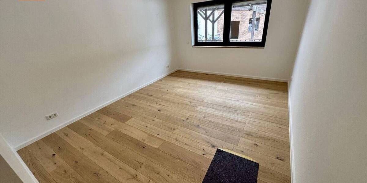 Etagenwohnung Düsseldorf / Urdenbach Urdenbach - 2 Zimmer, 100 m&sup2;, 499.000&euro; | Angebot:26775365
