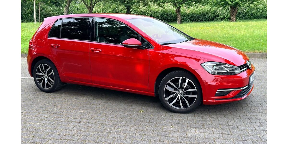 VW Golf 126.000 km 10.900 &euro; Ratingen 40878