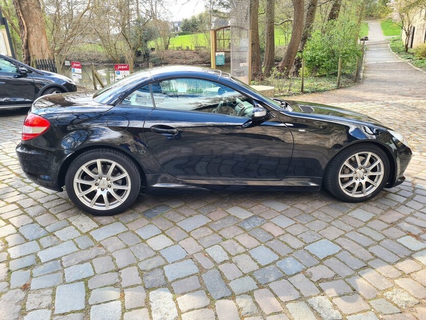 Mercedes-Benz SLK 350 185.000 km 10.499 € Wuppertal 42275