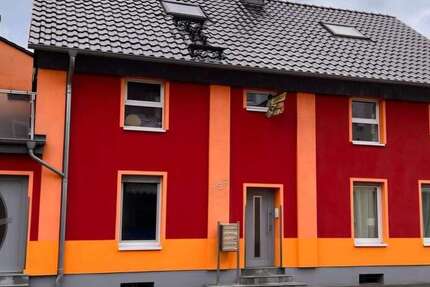 Haus zum Kaufen in Hilden 540.000 € 241 m²