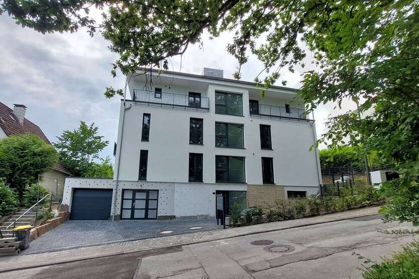 Wohnung zum Mieten in Wuppertal 1.637,10 € 90.95 m²