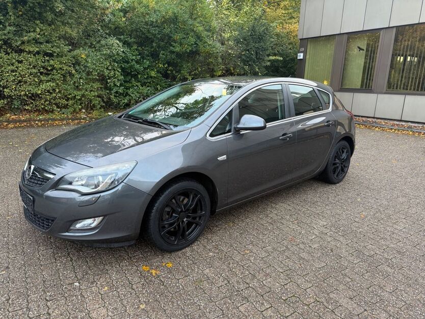 Opel Astra 126.000 km 4.990 € Duisburg 47058