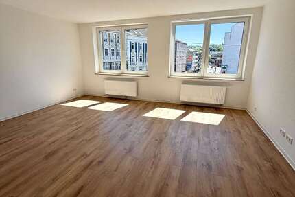 Wohnung Wuppertal Nordstadt - 2 Zimmer, 75 m&sup2;, 690&euro; | Angebot:26550729