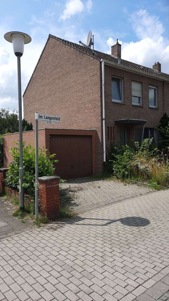 Haus zum Mieten in Willich 1.350 € 102 m²