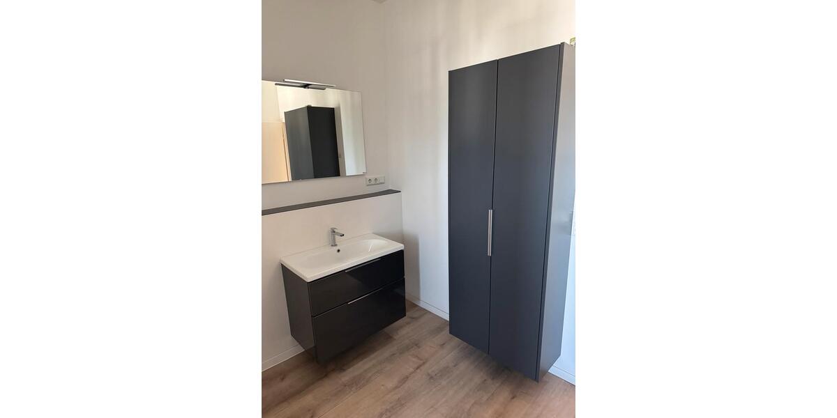 Etagenwohnung Solingen - 4 Zimmer, 94 m&sup2;, 259.000&euro; | Angebot:27417870