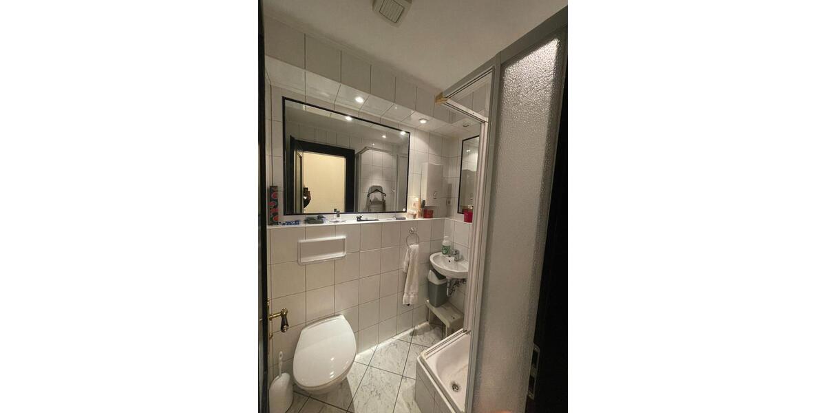 Gewerbeobjekt Düsseldorf Stadtbezirk 9 - 880&euro; | Angebot:25589487