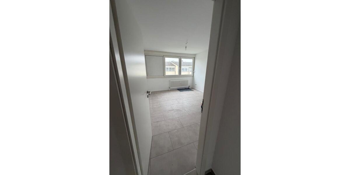 Etagenwohnung Dormagen Sankt Peter - 3 Zimmer, 67 m&sup2;, 1.188&euro; | Angebot:26336386