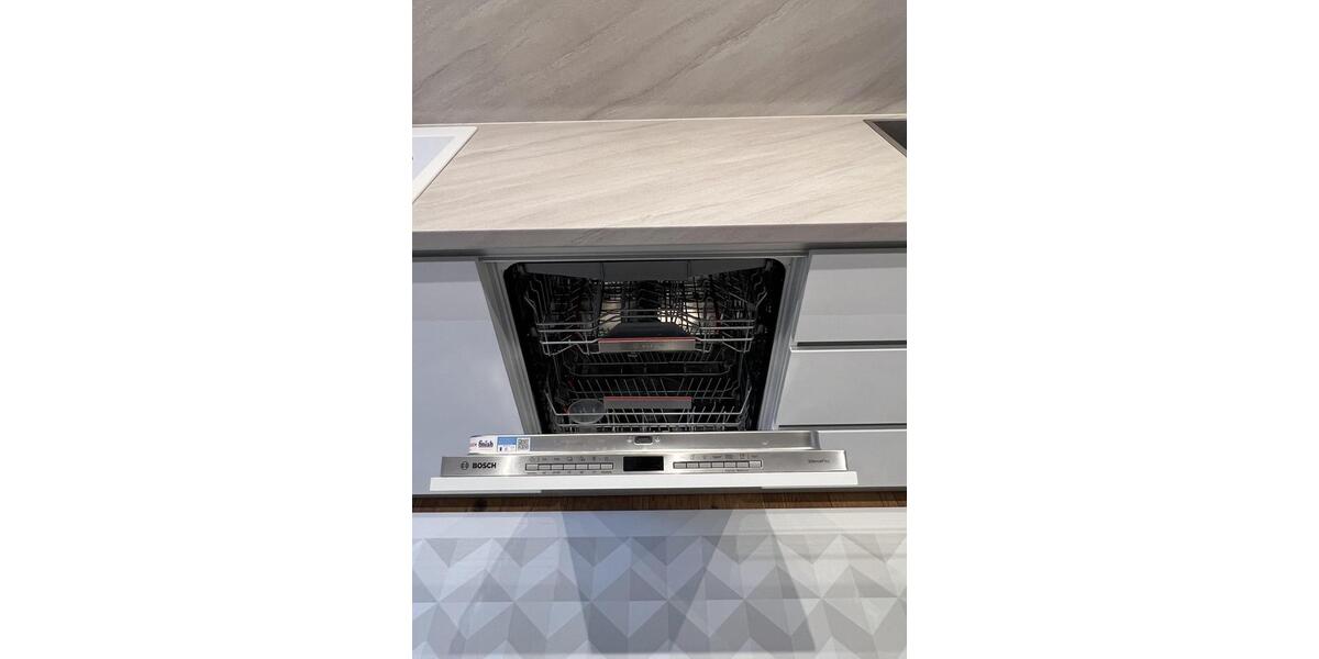 Möblierte Premiumwohnung mit Garten in Düsseltal – All-Inclusive Miete mit Pool & Sauna 2 zimmer