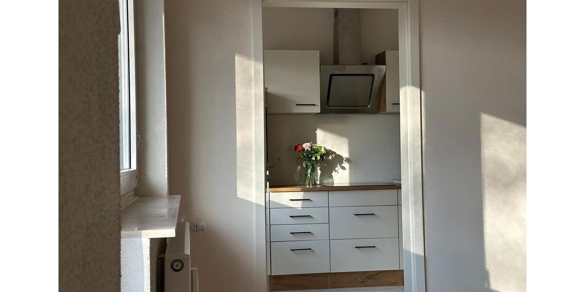 Modernisierte 1-Zimmer-Wohnung mit Einbauküche in Dormagen 1 zimmer